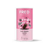 FRED Soft Snacks Lamm 2er Set in pinker Verpackung mit Pfotenabdrücken, ideale Belohnung für empfindliche Hunde.
