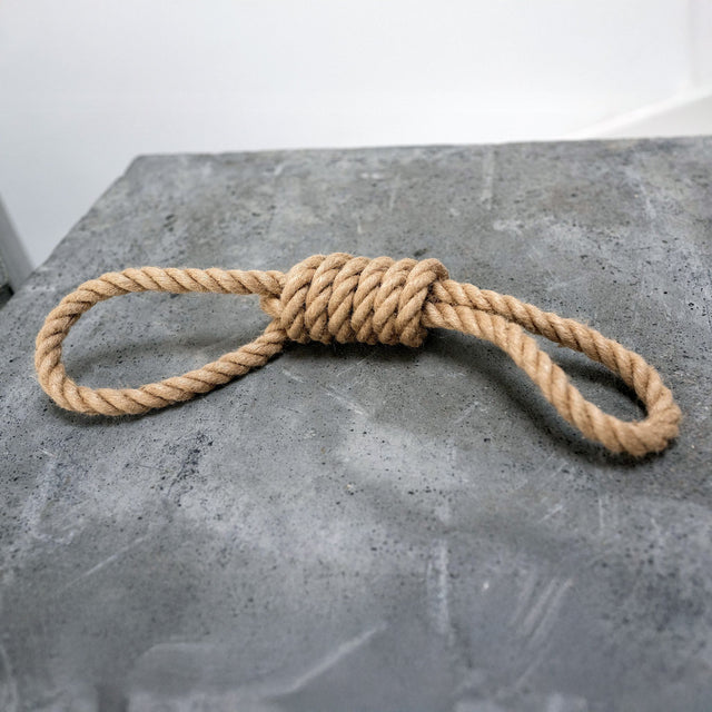 Rope Rebel - Zergel aus zahnpflegendem Hanfseil