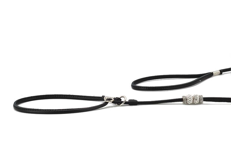 Schwarze verstellbare Hundeleine aus Leder mit funkelnden Perlen und robustem Karabiner. Ideal für stylische Spaziergänge.