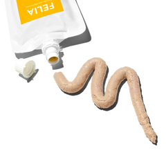 FELIA Lieblingscreme Huhn für Katzen, cremiger Snack in Tube, ideal als Belohnung oder Futtertopping, praktische Dosierung.