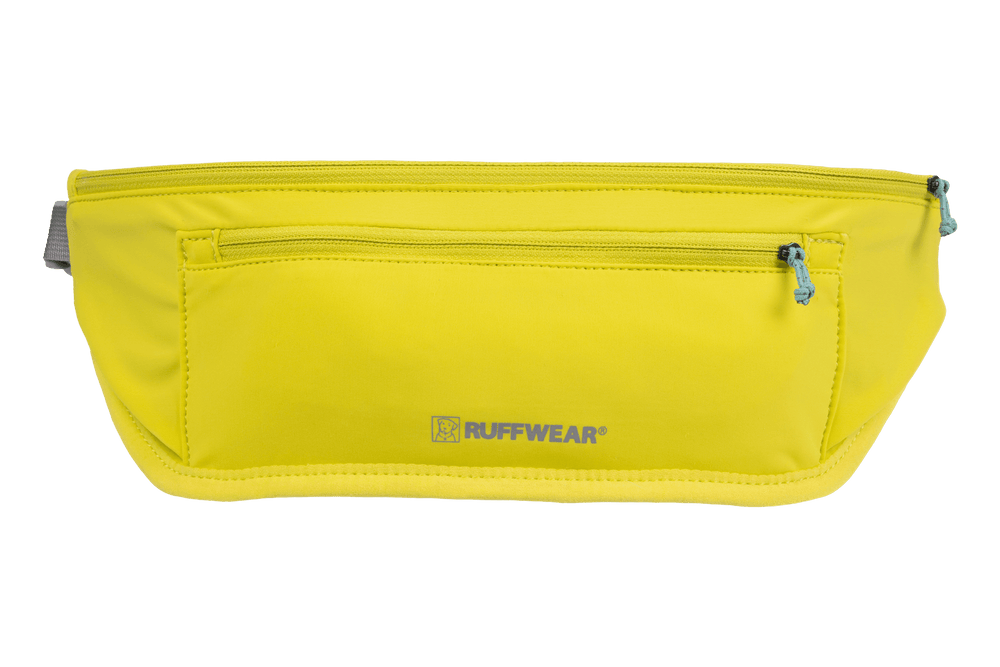 "Ruffwear Trail Runner™ Laufgürtel in leuchtendem Gelb mit ergonomischem Schnitt und zwei Reißverschlusstaschen."