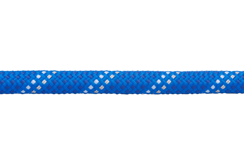 Robuste Knot-a-Leash™ Hundeleine aus blauem geflochtenem Seil mit weißen Streifen für sicheres Gassigehen.