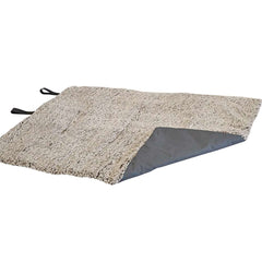 Gemütliche Plaid RollUp "TEDDY" in Hellbeige mit grauer Unterseite und Schlaufen zur Befestigung. Ideal für drinnen und draußen.