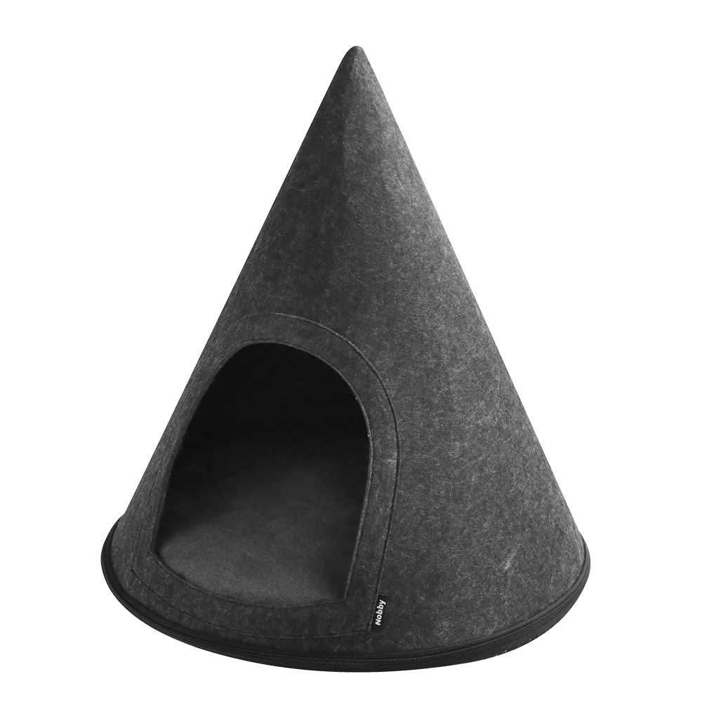 Graues Tippi-Zelt für Haustiere aus weichem Filz mit runder Basis und gemütlicher Öffnung. Ideal für Tiere zum Entspannen.