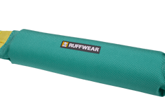 Hundespielzeug Pacific Loop™ von Ruffwear in grün mit gelben Akzenten, aus strapazierfähigem Material, ideal für aktive Hunde.