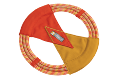 Robustes Pacific Ring™ Hundespielzeug aus Seil in Rot, Gelb und Orange, ideal für spielerische und langlebige Beschäftigung.