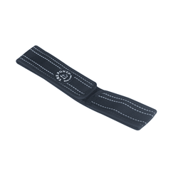 Schwarzes Armband mit weißen Nähten und Markenlogo, elastisch und strapazierfähig, ideal für modebewusste Träger.