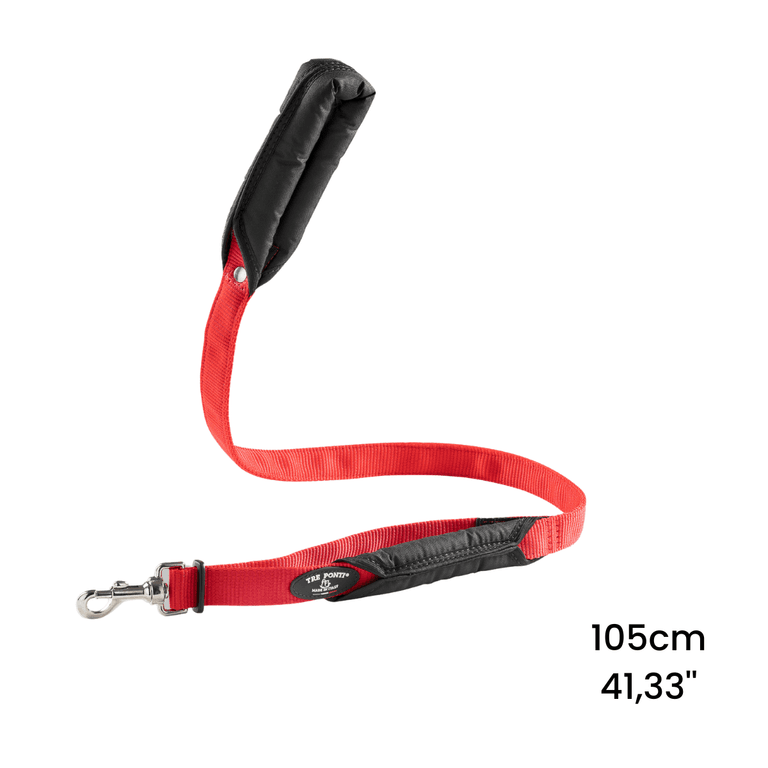 "Rote und schwarze Hundeleine mit gepolstertem Griff und Karabinerhaken, 105 cm lang."