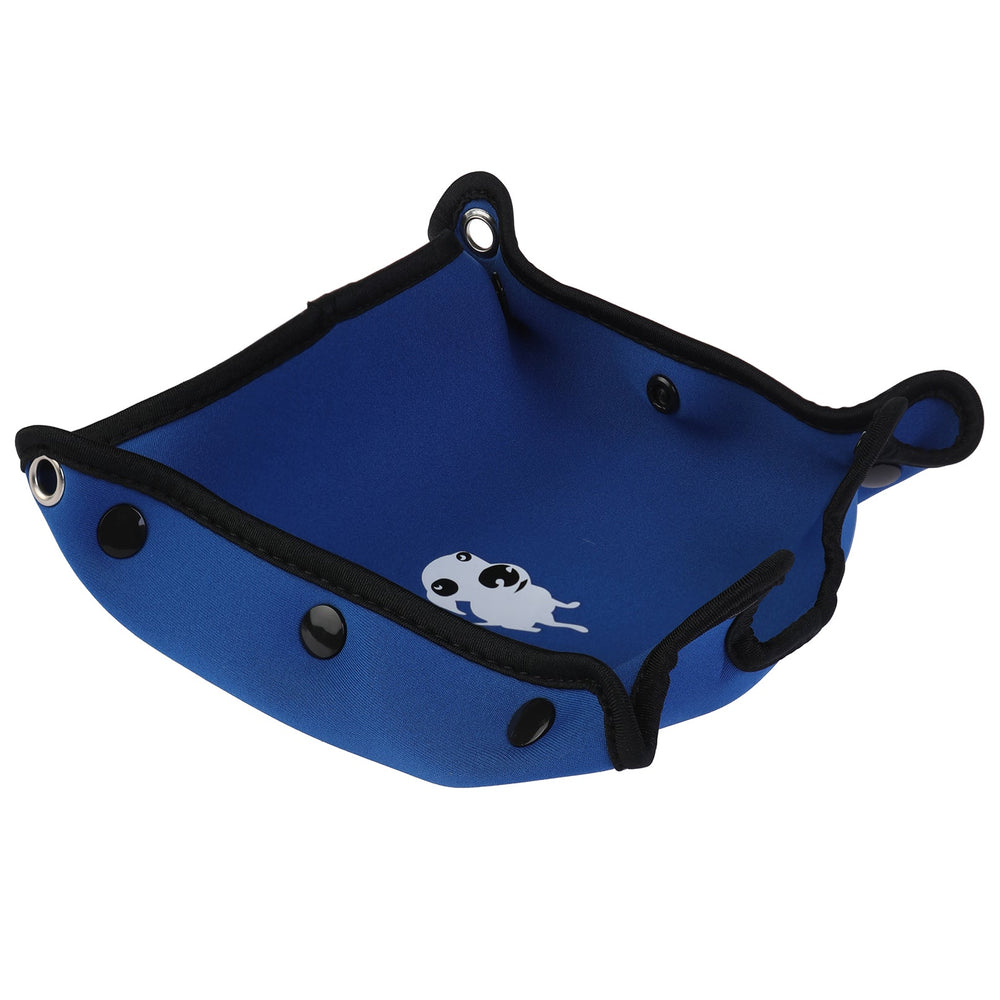Blaue 3-in-1 Wasser-Flasche im Neopren-Design mit Oktopus-Motiv und praktischen Befestigungslöchern.
