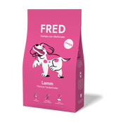 FRED Premium Trockenfutter JUNIOR Lamm in pinker Verpackung für gesunde Welpenernährung mit Lamm und Huhn.