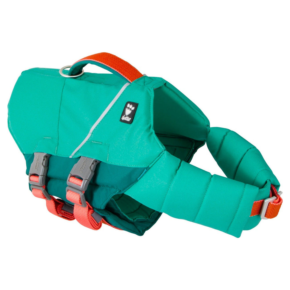 Türkisfarbene Hundeschwimmweste Life Savior ECO mit roten Gurten, Griff, Schnallenverschlüssen und Herstellerlogo.