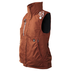 Braune Trainingsweste ECO mit hohem Kragen, Taschen, Reißverschluss auf der Brust und sechseckigem Muster auf der rechten Schulter.