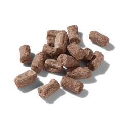 Luftgetrocknete FRED Snacks Strauß für Hunde, natürliche Belohnung ohne Zusatzstoffe, ideal für Training und sensible Hunde.