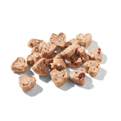 FRED Snacks Wild & Cranberries Minis für Hunde, herzförmige, getreidefreie Leckerlis mit Wildgeschmack und Cranberries.