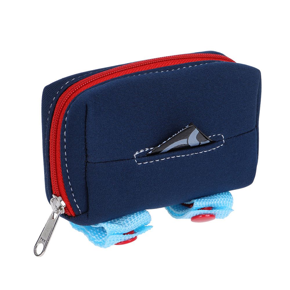 Navyblaue DOOG Kotbeutel-Tasche mit rotem Reißverschluss und Schlaufen, ideal für einen Spaziergang mit Hund.