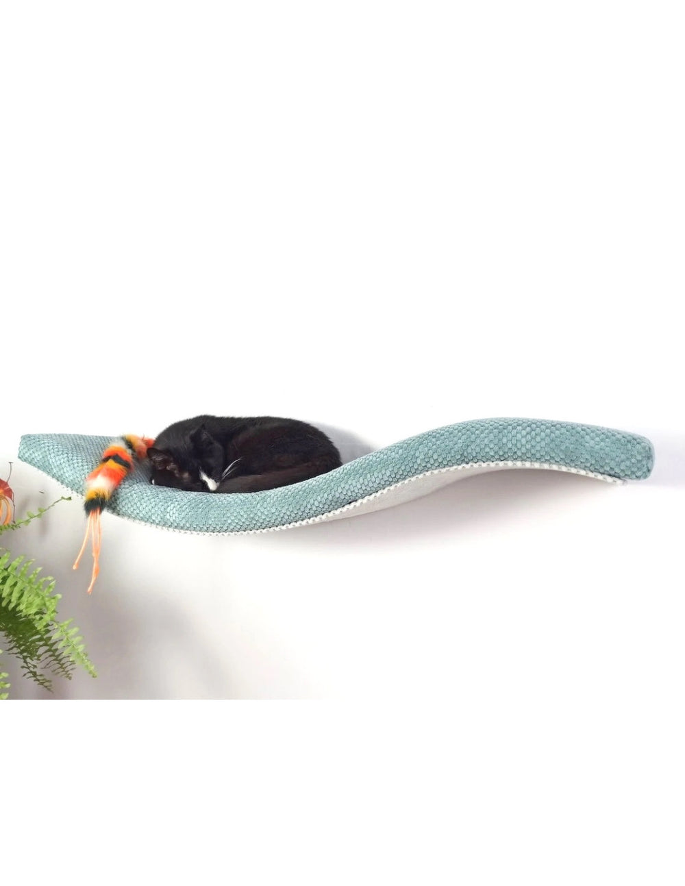 Cat Wall Shelf – Playful Curve | catsatelier-image-163