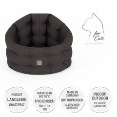 Rundes, schwarzes Katzenbett Deluxe, gepolstert, kratzfest und waschbar bei 95°C für höchsten Komfort und Hygiene.
