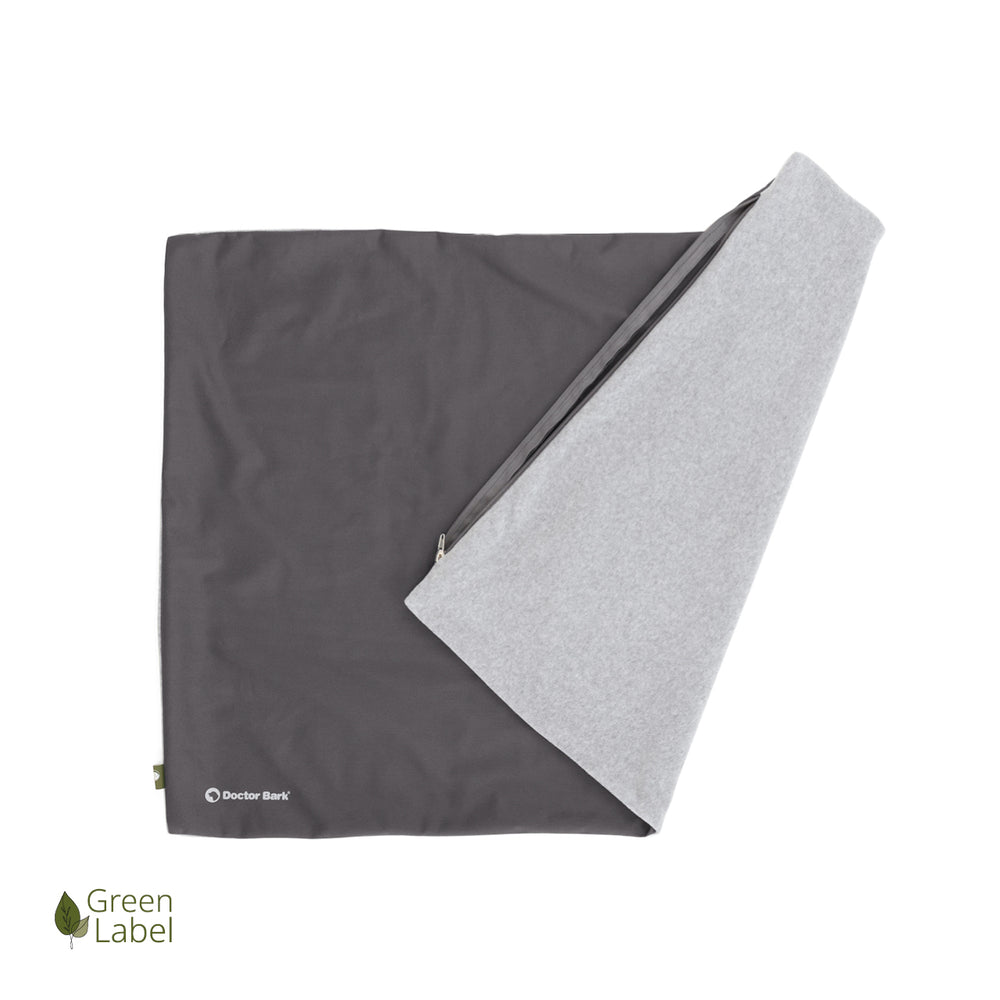 Hochwertiges Doctor Bark Kissen-Cover in dunkel- und hellgrau mit Reißverschluss. Ideal für Haustier-Liebhaber.