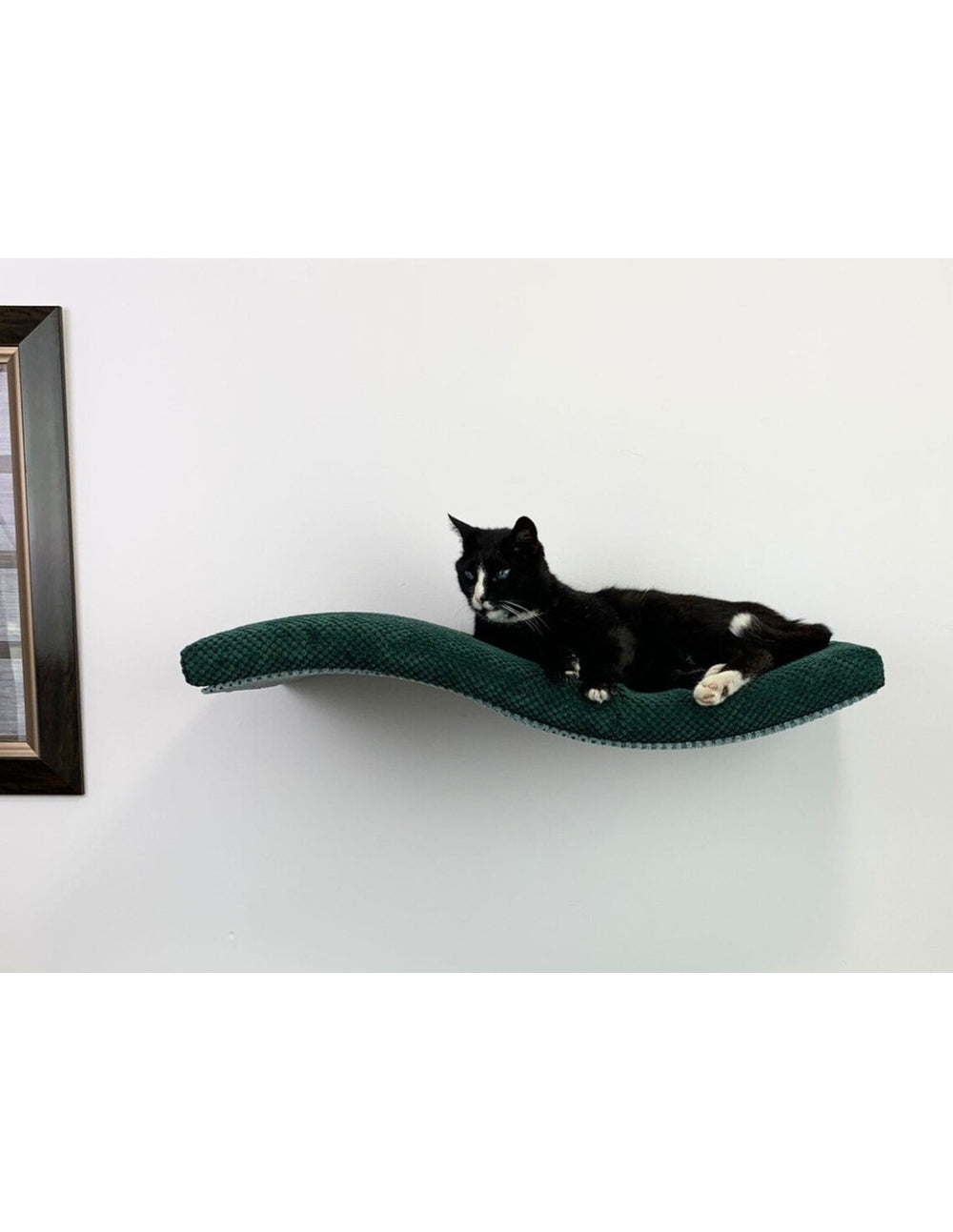 Metal Base Cat Wall Shelf WAVE | catsatelier-image-394