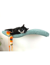 Metal Base Cat Wall Shelf WAVE 75 cm Links | catsatelier-image-416
