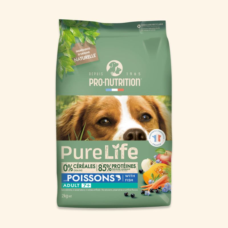 2-kg-Packung Hundefutter "Pure Life Adult 7+" von Pro-Nutrition, speziell für ältere Hunde, in grüner Verpackung.