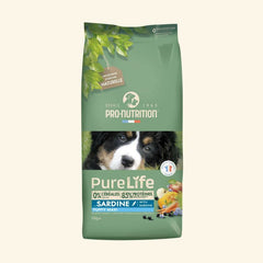 12 kg Sack Pro-Nutrition Pure Life Puppy Maxi Sardine, mit gesunden Zutaten und "0% Céréales" auf grünem Hintergrund.
