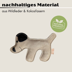 Hundespielzeug in Hund-Form aus Wildleder und Kokosfasern in neutralen Farbtönen, minimalistisch gestaltet.