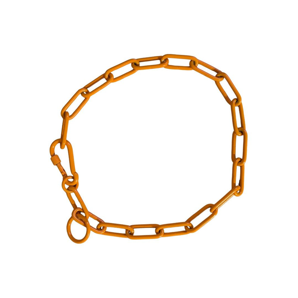 Modernes, orangefarbenes Woofchain Kettenhalsband aus Edelstahl mit ovalen Gliedern und einfachem Verschluss.