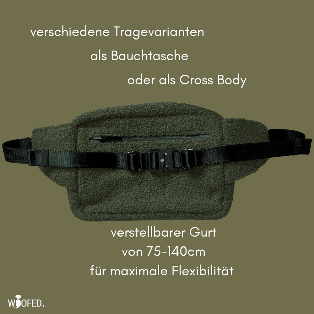 Multifunktionale grüne Gassitasche als Bauchtasche oder Schultertasche mit verstellbarem Gurt von 75 bis 140 cm.