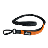 Elastische Jogging- und Wanderleine für Hunde in Schwarz und Orange mit gepolstertem Griff und Karabinerhaken.
