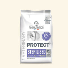 Hundefutter-Verpackung von Pro-Nutrition mit der Bezeichnung "PROTECT+" und "STERILISED" in Weiß, Grau und Blau.