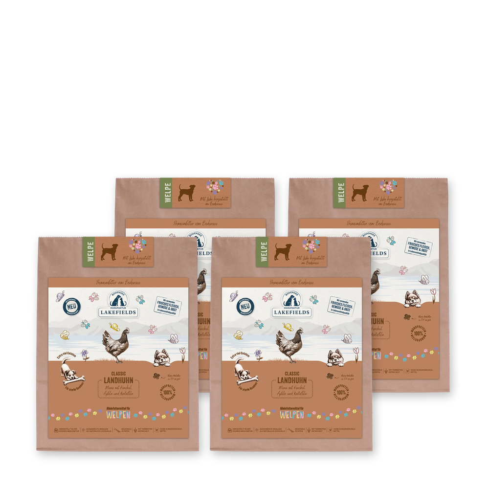 Verpackungen von Lakefields Trockenfutter für Welpen mit Huhn, bunten Grafiken und Zutateninformation.