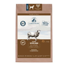 Verpackung von Lakefields Hundefutter "Classic Weidelamm" für adulte Hunde, mit naturnahen Farben und Berglandschaft.