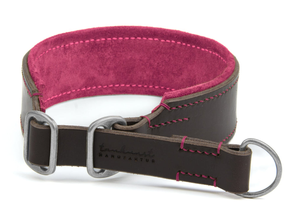 Braunes Lederhalsband mit pinkem Innenfutter, Metallschließe und D-Ring für Hunde, stilvoll und robust.