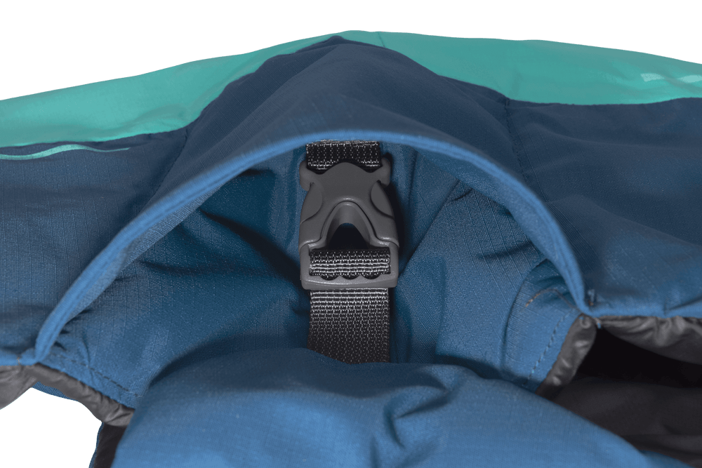 Innenkragen der blauen Vert™ Jacke mit grünem Akzent und schwarzem Anpassungsriemen.