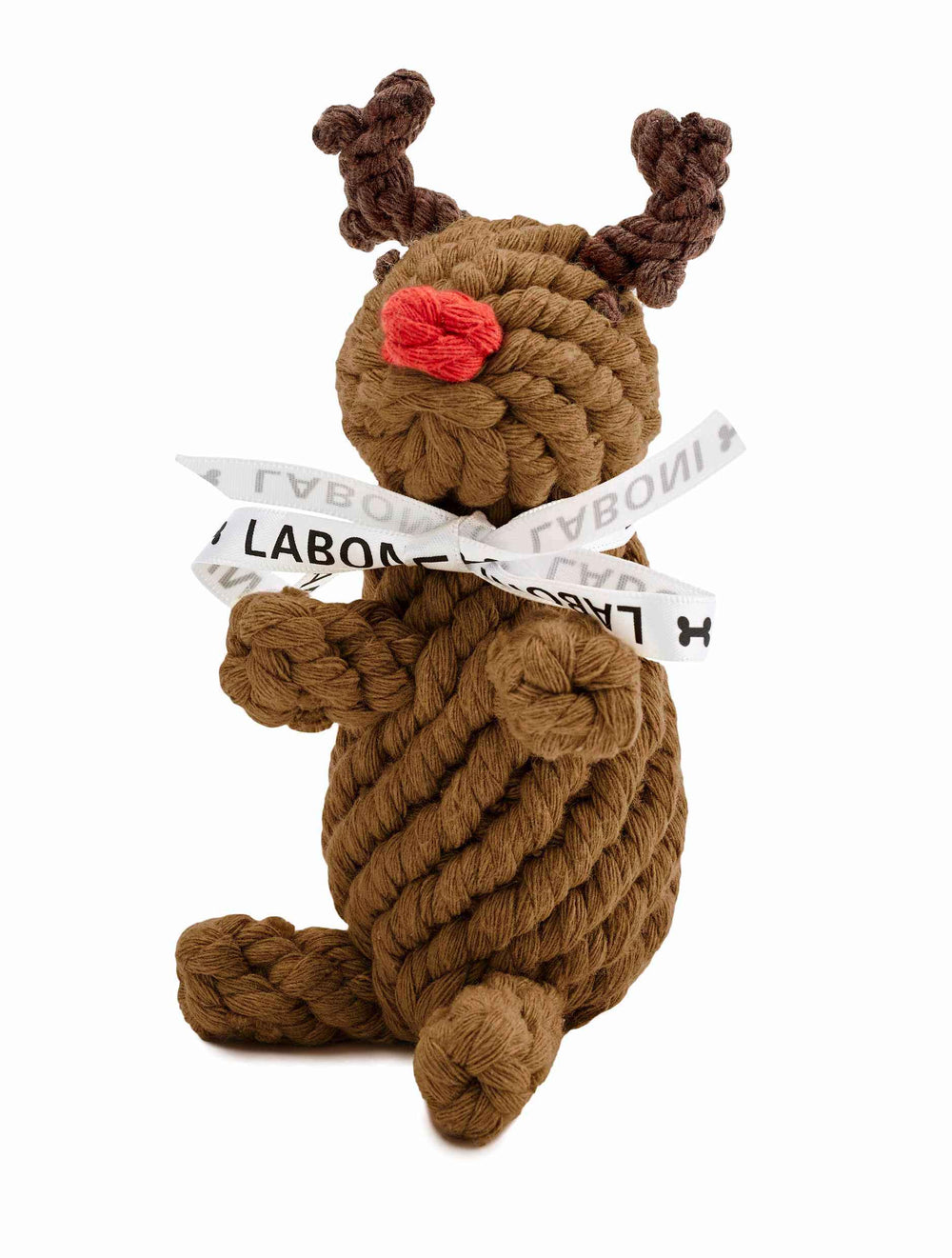 ALT-Text: Braunes Renntier-Spielzeug für Hunde aus geflochtenem Material mit roter Nase und Halsband für winterlichen Spielspaß.