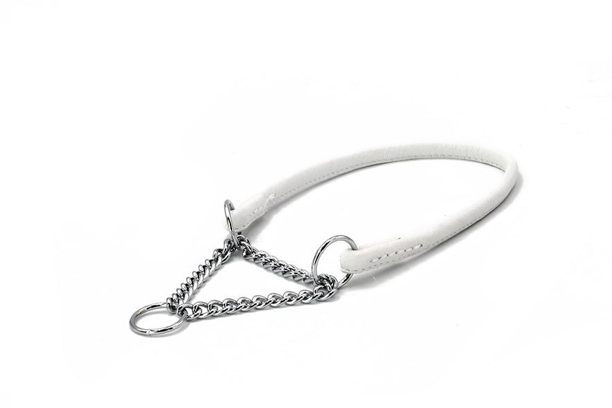 Weißes Showhalsband für große Hunde mit Edelstahlring und Kette, ideal für den Hundesport und Ausstellungen.
