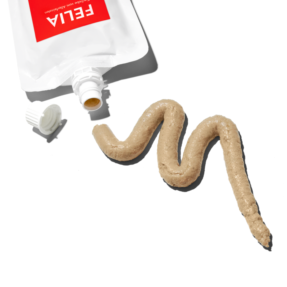FELIA Lieblingscreme Rind 10er Set für Katzen, cremige Leckerei aus Tube, ideal als Snack oder Futtertopping.