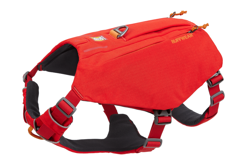 "Ergonomisches Switchbak™ Hundegeschirr in rot-orange mit gepolsterten Bereichen und verstellbaren Riemen von Ruffwear."