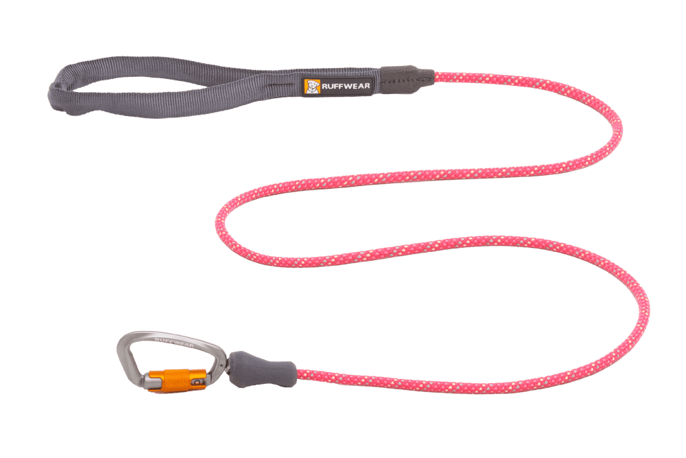 Ruffwear Knot-a-Leash™ in Rosa mit weißen Punkten, geflochtenes Seil mit Metallkarabiner für Hunde.