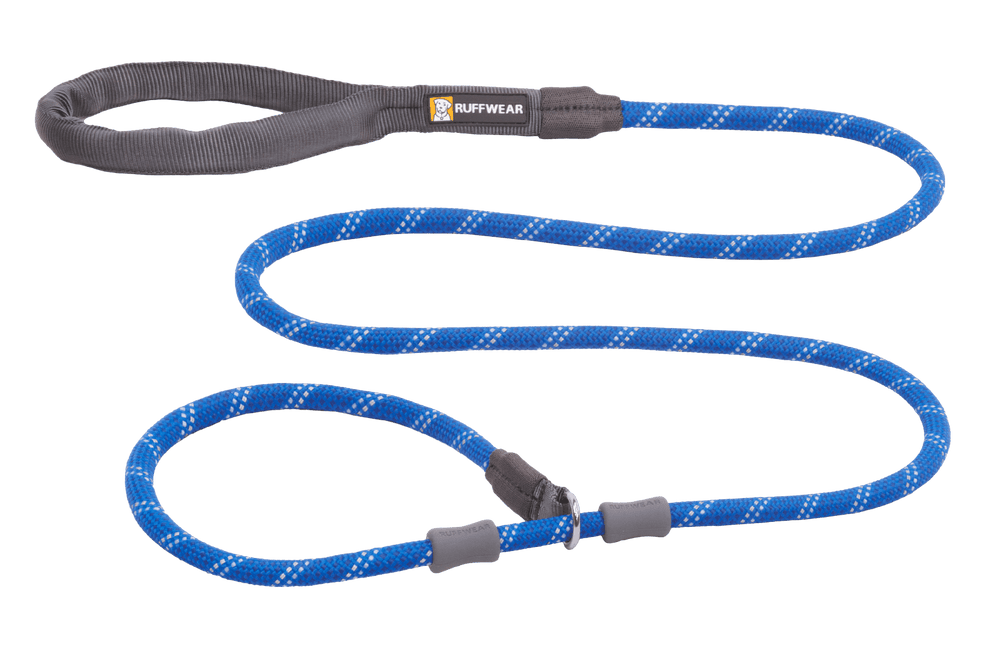 "Ergonomische blaue Just-a-Cinch™ Hundeleine mit gepolstertem Griff und reflektierenden Punkten für mehr Sicherheit."