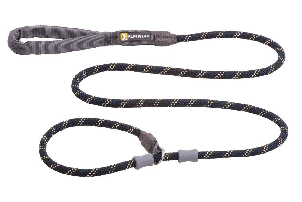Dunkelblaue Ruffwear Just-a-Cinch™ Hundeleine mit gelben und weißen Punkten und gepolstertem Griff.