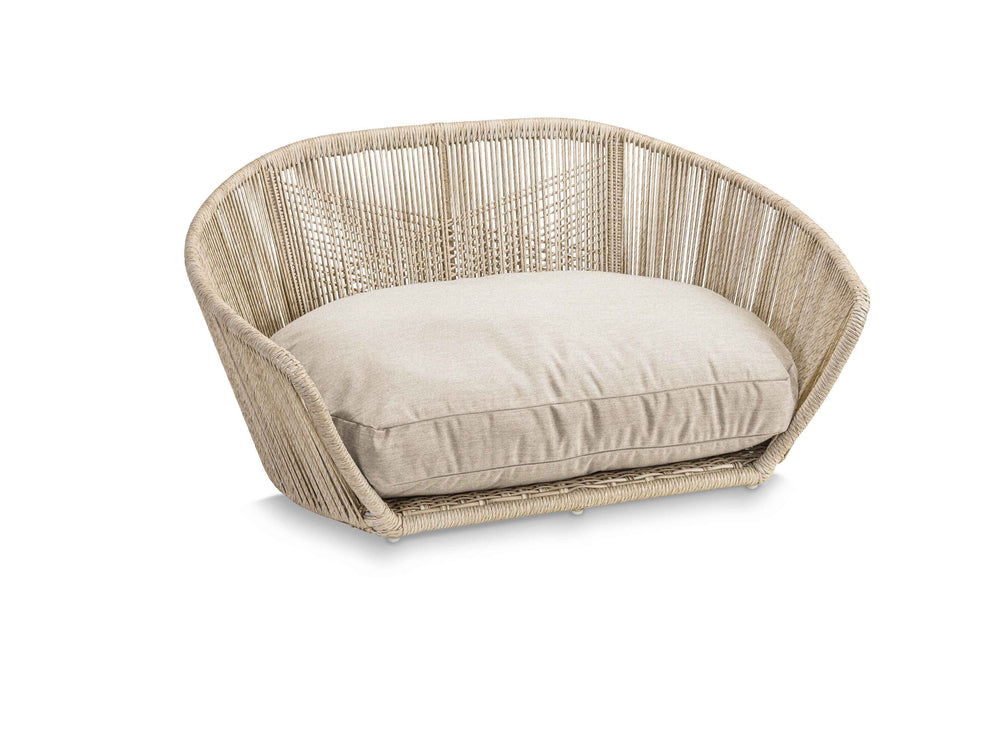 "VOGUE Design-Hundebett SMOOTH aus geflochtenem Material in Beige, bequem und stilvoll für entspannte Hundemomente."