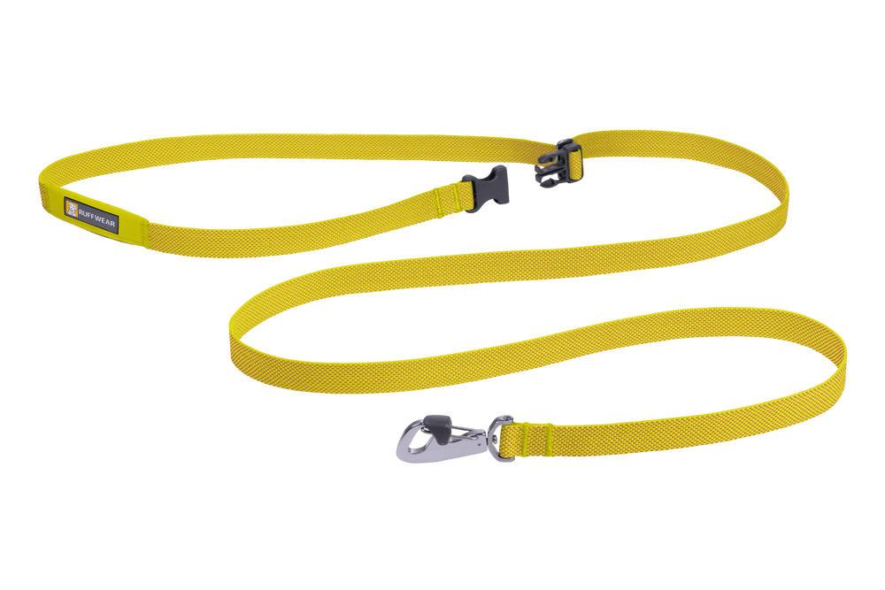 Gelbe Flagline™ Hundeleine aus robustem Material mit verstellbaren Clips und Metallhaken zur einfachen Befestigung am Geschirr.