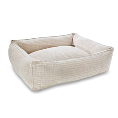 ALT-Text: Rechteckiges CLASSIC Hundebett NOVA in elegantem Beige mit hohen Seitenwänden und gepolsterter Liegefläche.