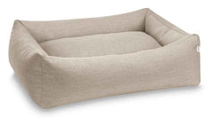 Hundebett CLASSIC SMOOTH in Beige, rechteckig mit gepolsterter Liegefläche und erhöhten Rändern für optimalen Komfort.