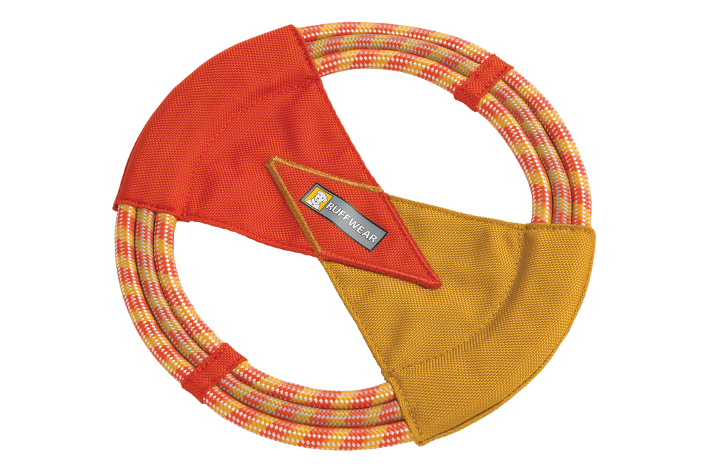 Robustes Pacific Ring™ Hundespielzeug aus Seil in Rot, Gelb und Orange, ideal für spielerische und langlebige Beschäftigung.