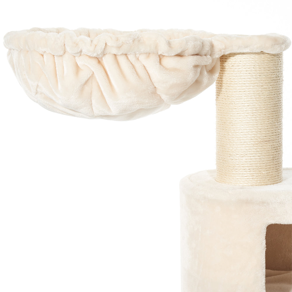 Kratzbaum TOVE mit beigem Liegeplatz aus Plüsch und Sisal-kletterstamm für glückliche Katzen.