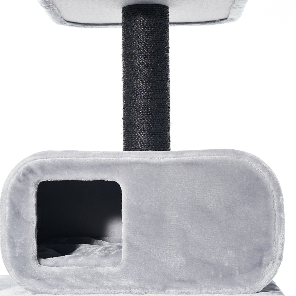 "Kratzbaum TODOR in Grau mit plüschiger Oberfläche und sisalbespannter Säule für Katzen zum Spielen und Entspannen."