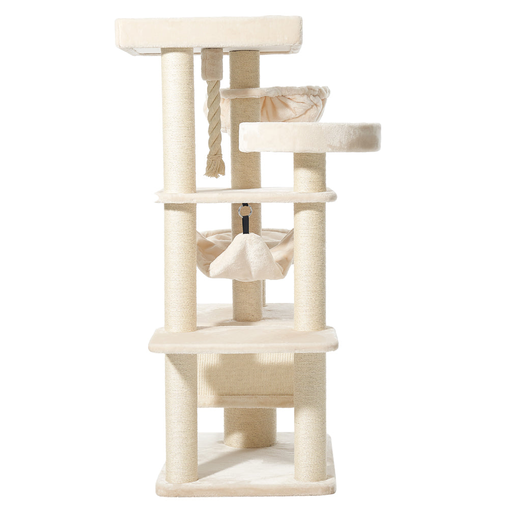 Hellbeiger Kratzbaum VAGO für Katzen mit mehreren Plattformen, Hängematte und Spielzeugstrick. Weiche, gepolsterte Oberfläche.